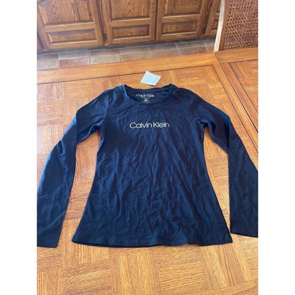Calvin Klein Other - Calvin Klein black sleepwear, long sleeve T-shirt size small